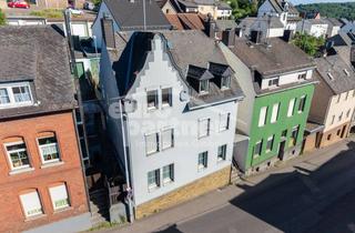 Haus kaufen in 55743 Idar-Oberstein, Kapitalanlage: Renoviertes 3-Parteienhaus in zentraler Lage von Idar!
