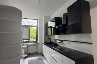 Immobilie mieten in Sonnenblumenweg 3a, 65201 Dotzheim, Moderne möblierte 2-Zimmer-Wohnung mit Balkon, Stellplatz & WLAN