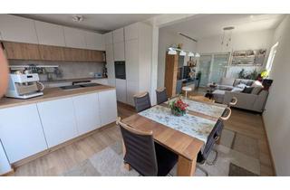 Penthouse kaufen in Cerveteristraße 25, 82256 Fürstenfeldbruck, Penthouse-Feeling: 4-Zimmer-Traum mit Miele-Küche & 2 Balkonen (Provisionsfrei)