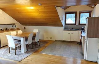 Wohnung kaufen in 78259 Mühlhausen-Ehingen, 2,5-Zimmer-Dachgeschosswohnung in Mühlhausen-Ehingen