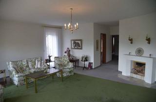 Wohnung kaufen in Sonnenallee 14, 56077 Arenberg, Vier-Zimmer-Wohnung mit Balkon und Stellplatz in ruhiger Lage in Koblenz