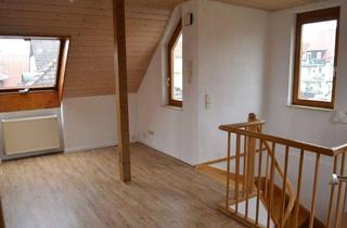 Wohnung mieten in 88045 Friedrichshafen, Originelle, sonnige 1-2 Zimmer-Dachgeschoss-Wohnung in ruhiger, zentraler Stadtlage