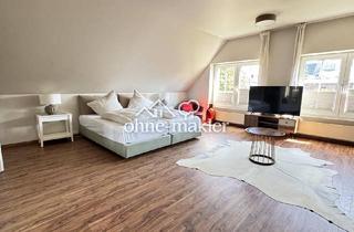 Wohnung mieten in 51465 Bergisch Gladbach, Business-Zimmer mit eigenem Bad, Terrasse, Parkplatz & Serviceoptionen nahe Köln