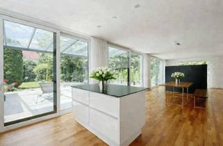 Villa kaufen in 85402 Kranzberg, LUXUS PUR! Exklusive Villa mit Einliegerwohnung auf traumhaftem Grundstück bei Freising-von privat