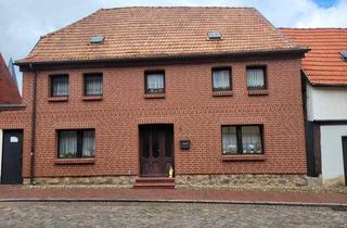 Haus kaufen in Unkel-Bräsig-Strat 12, 17207 Röbel, Haus am See