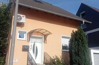 Haus mieten in Ingendorfer Weg 54a, 50829 Bocklemünd/Mengenich, Zuhause mit 3 Zimmern in Köln