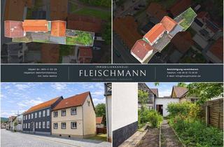 Haus kaufen in 98544 Zella-Mehlis, Historisches 2-Familienhaus mit Scheune und großem Entwicklungspotenzial