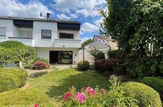 Haus kaufen in 71032 Böblingen, Haus mit Garten - REH in schöner gewachsener Lage in BB