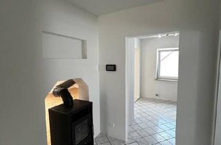 Wohnung kaufen in 74632 Neuenstein, Neuenstein - 4-Zimmer-Dachgeschosswohnung in Neuenstein