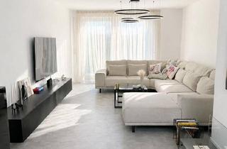 Wohnung kaufen in 71088 Holzgerlingen, Holzgerlingen - 3,5 Zimmer-Wohnung- Renovierung 2025-Terrasse- Möbliert- Bj. 2000