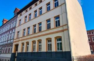 Haus kaufen in 06667 Weißenfels, Weißenfels - Tolles saniertes Anlageobjekt mit 8 % Rendite in Weißenfels