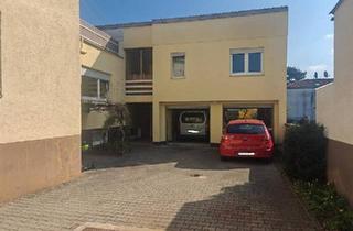 Wohnung kaufen in 64331 Weiterstadt, Weiterstadt - 5-Zimmer-Wohnung auf 2 Etagen mit eigenem Eingang, Garten&Garage
