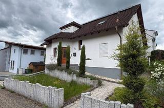 Einfamilienhaus kaufen in 75223 Niefern-Öschelbronn, Niefern-Öschelbronn - Komfortables Einfamilienhaus mit Doppelgarage und Garten - ideal für Familien in Öschelbronn