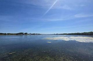 Wohnung kaufen in 23774 Heiligenhafen, Panorama-Blick über den Binnensee in Richtung Hafen und Innenstadt!