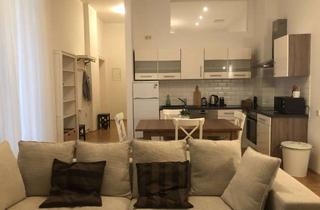Wohnung kaufen in Bornhomerstraße 80, 10439 Prenzlauer Berg, Möblierte 2-Zimmer-Altbauwohnung im beliebten Prenzlauer Berg -bezugsfrei ab Mai 2027