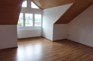 Wohnung mieten in Fliederweg, 88348 Bad Saulgau, Gepflegtes Wohnen: Ruhige, helle Dachgeschoss 2-Zimmer-Wohnung in Bad Saulgau