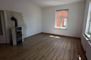 Wohnung mieten in Köppelsdorfer Straße 65, 96515 Sonneberg, Alltagstaugliche 3-Zimmer-Wohnung in Sonneberg
