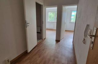 Wohnung mieten in Garbsener Str. 44, 39218 Schönebeck, Günstige 3-Zimmer-Wohnung mit Balkon