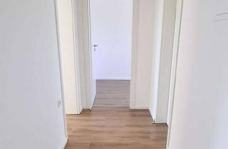 Wohnung mieten in Kellerstraße 12, 18334 Bad Sülze, renovierte 3 Zimmer / Küche / Diele / Bad in Bad Sülze im Haus sind zwei Wohnungen frei!