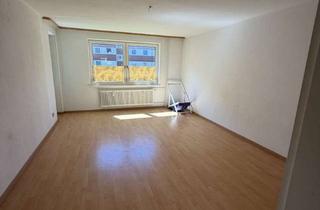 Wohnung mieten in Arnold-Ebel-Strasse 12, 25746 Heide, Preisgünstige 2,5-Zi.-Wohnung