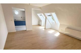 Wohnung mieten in 10247 Friedrichshain, ruhige großzügige Dachgeschosswohnung