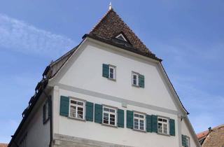 Wohnung mieten in Marktplatz, 71706 Markgröningen, Nette kleine Dachgeschosswohnung in Kulturdenkmal
