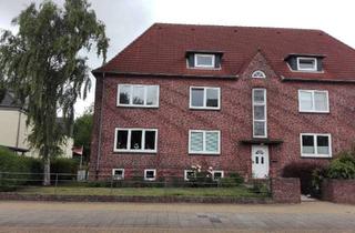 Wohnung mieten in Ludwig-Nissen-Straße 47, 25813 Husum, Ansprechende 3-Zimmer-Wohnung mit Einbauküche und separaten Dachgeschosszimmer in Husum