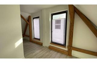Wohnung mieten in 31089 Duingen, Ansprechende und modernisierte 3,5-Raum-DG-Wohnung mit gehobener Innenausstattung in Weenzen