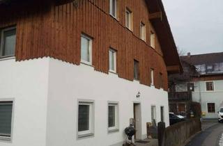 Wohnung mieten in Sankt Heinricher Straße, 82541 Münsing, Münsing: 2-Zimmer-Wohnung im ersten Obergeschoss