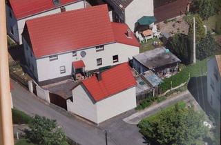Bauernhaus kaufen in Hagenest 25, 04565 Regis-Breitingen, kleines Bauernhaus für kleine Leute - Ländliches Zuhause mit Garten in Hagenest