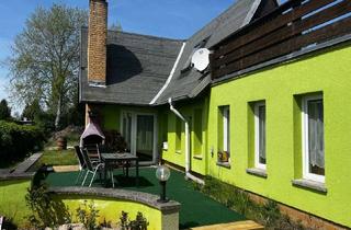 Haus kaufen in 03238 Finsterwalde, Ihr Rückzugsort im Grünen - Freizeitgrundstück mit massivem Ferienhaus in Finsterwalde