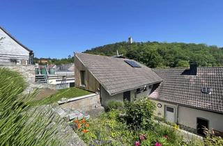 Haus kaufen in 06648 Eckartsberga, Idyllisch wohnen mit Burgblick & großer Dachterrasse