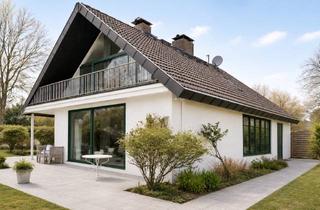 Einfamilienhaus kaufen in 25474 Bönningstedt, Haus mit Platz für Familie + Arbeiten in bester Lage