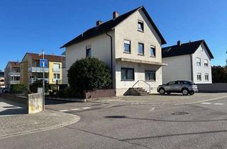 Haus kaufen in Südring, 76863 Herxheim, Vielseitig nutzbares Zwei-Familienhaus in zentraler Lage