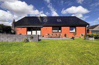 Haus kaufen in 24837 Schleswig, Modernes Wohnen in grüner und ruhiger Feldrandlage!