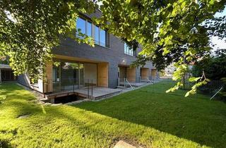 Haus kaufen in Münchener Straße 20, 85737 Ismaning, Sofort beziehbares RMH-Architektenhaus im KfW 40-Energiestandard in Holzbauweise, BJ 2024