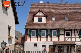 Doppelhaushälfte kaufen in 75365 Calw, Exposé–Charmante denkmalgeschützte Doppelhaushälfte mit historischem Flair und modernem Wohnkomfort