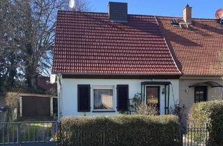 Doppelhaushälfte kaufen in 99310 Arnstadt, Kompakte Doppelhaushälfte mit Potenzial in ruhiger Wohnlage