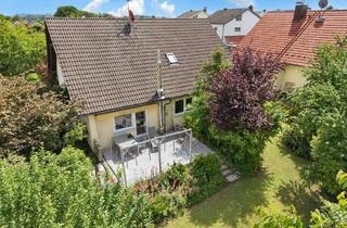 Einfamilienhaus kaufen in 96479 Weitramsdorf, Familienfreundliches Einfamilienhaus mit schönem Garten, Garage und Carport in Weidach