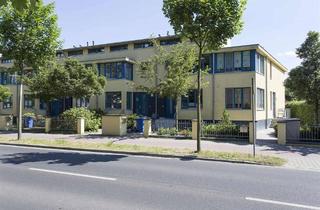 Haus mieten in Förster-Funke-Allee 60, 14532 Kleinmachnow, Familienfreundliches Reihenendhaus mit Terrasse, Garten und großzügigem Hobbykeller in Kleinmachnow