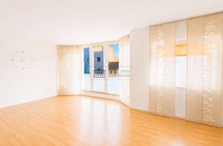 Wohnung kaufen in 50226 Frechen, Helle 3-Zimmer-Wohnung mit Loggia und eigenem Stellplatz