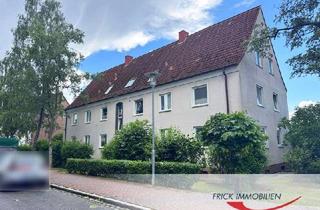Wohnung kaufen in 23730 Neustadt, Vermietete 4-Zi.-ETW in Zentrumsnähe