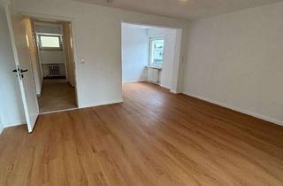 Wohnung mieten in Oberwanger Straße 29, 87439 Halde, Charmante 1,5-Zimmer-Wohnung mit Balkon & neuer Einbauküche – Erstbezug nach Renovierung in Kempten