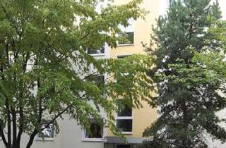 Wohnung mieten in Geschwister-Scholl-Straße 75, 40789 Monheim, Große 3-Zi.-Whg. mit Wohnküche