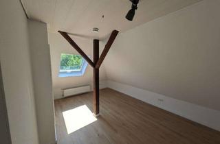 Wohnung mieten in 42555 Velbert, 3-Zimmer-Dachgeschoss Wohnung in Velbert Langenberg (Bonsfeld)