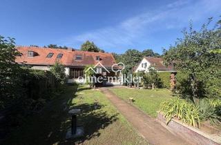 Doppelhaushälfte kaufen in 14478 Potsdam, Ländliche Idylle mitten in der Stadt ! Ihr künftiges Zuhause mit herrlichem Garten und 3 Garagen !