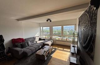 Wohnung mieten in 71083 Herrenberg, Großzügige 2-Zimmer-Wohnung mit Küche und Balkon