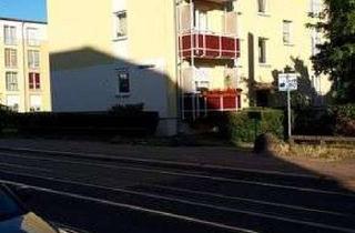 Wohnung mieten in Bleicheroder Str. 14, 13187 Pankow, Lebendiger Alltag in Pankow: kleine 3-Zimmer-Wohnung mit Balkon