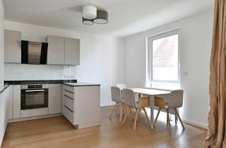 Wohnung mieten in Zum Flutgraben, 12529 Schönefeld, Hochwertig eingerichtete 3-Zimmer-Wohnung im Grünen mit Balkon & Top-Anbindung an BER und Autobahn