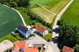 Haus kaufen in 84085 Langquaid, Familienidylle im Grünen: Großzügiges Zweifamilienhaus mit weitläufigem Garten und Potenzial